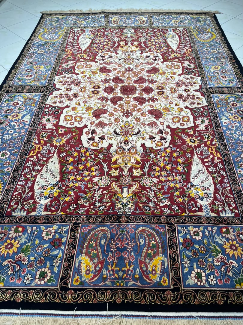 ۶متری دستباف گل ابریشم